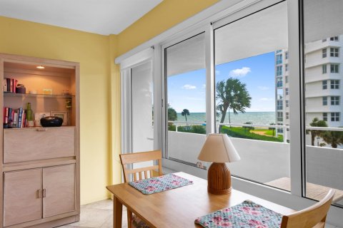 Condo à Lauderdale-by-the-Sea, Floride, 1 chambre № 2439206