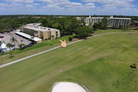 Copropriété à vendre à Largo, Floride: 3 chambres, 169.08 m2 № 2167111 - photo 2