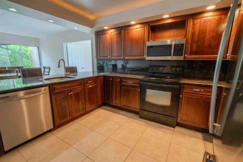 Copropriété à vendre à Largo, Floride: 3 chambres, 169.08 m2 № 2167111 - photo 12