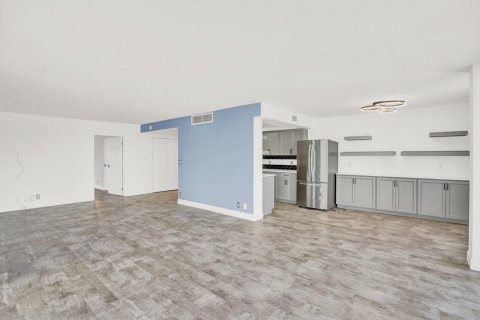 Купить кондоминиум в Ривьера-Бич, Флорида 3 комнаты, 132.29м2, № 2180665 - фото 19