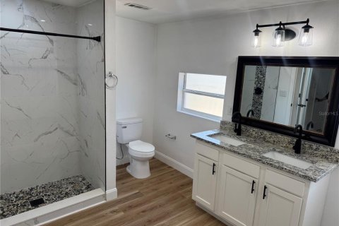 Villa ou maison à louer à Sarasota, Floride: 3 chambres, 168.43 m2 № 1758186 - photo 8