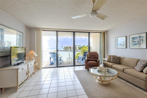 Condo in Marathon, Florida, 1 bedroom  № 1742168 - photo 4