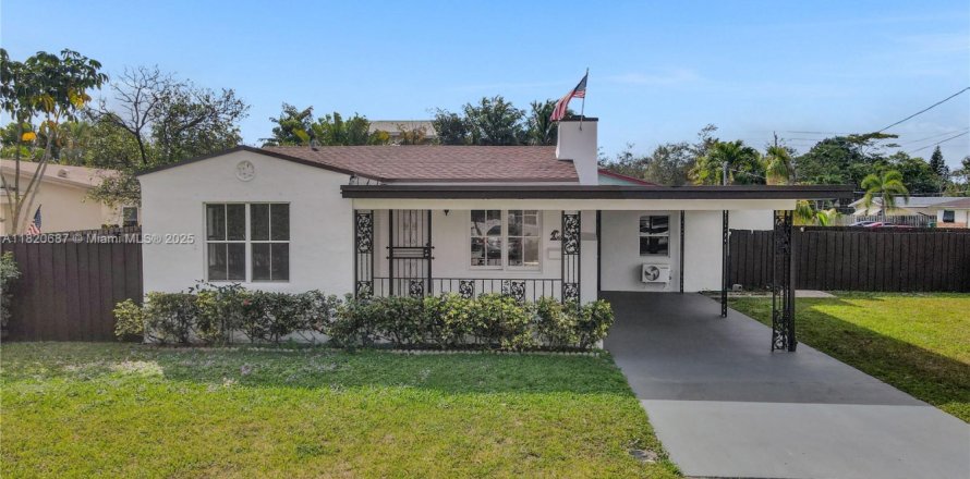 Villa ou maison à Oakland Park, Floride 4 chambres, 94.02 m2 № 1781766