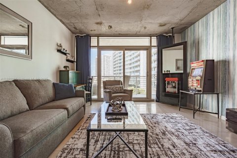 Снять в аренду кондоминиум в Майами, Флорида 1 спальня, 68.38м2, № 2034502 - фото 5