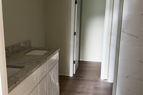Casa en venta en Summerfield, Florida, 3 dormitorios, 121.79 m2 № 2199299 - foto 8