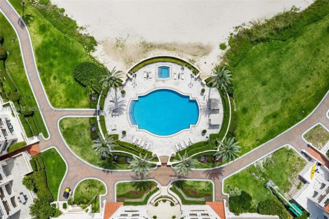 Condo in Miami Beach, Florida, 3 bedrooms  № 2017955 - photo 20