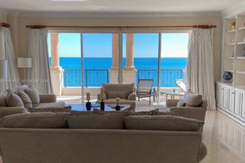 Купить кондоминиум в Майами-Бич, Флорида 3 спальни, 248.14м2, № 2017955 - фото 7