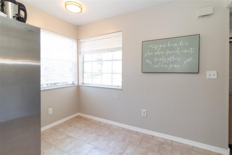 Condominio en venta en Saint Petersburg, Florida, 2 dormitorios, 92.9 m2 № 2100216 - foto 13