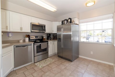 Condominio en venta en Saint Petersburg, Florida, 2 dormitorios, 92.9 m2 № 2100216 - foto 12