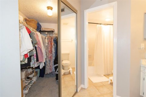 Condominio en venta en Saint Petersburg, Florida, 2 dormitorios, 92.9 m2 № 2100216 - foto 20