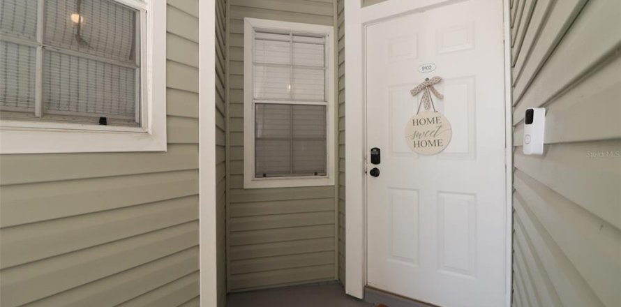 Condominio en Saint Petersburg, Florida, 2 dormitorios № 2100216