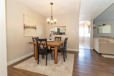 Condominio en venta en Saint Petersburg, Florida, 2 dormitorios, 92.9 m2 № 2100216 - foto 2