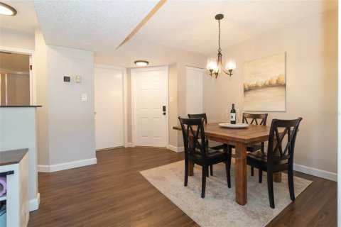 Condominio en venta en Saint Petersburg, Florida, 2 dormitorios, 92.9 m2 № 2100216 - foto 6