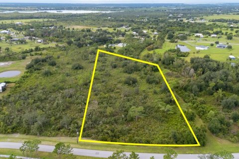 Terreno en venta en Punta Gorda, Florida № 2214163 - foto 2