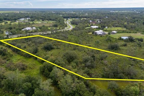 Terreno en venta en Punta Gorda, Florida № 2214163 - foto 6