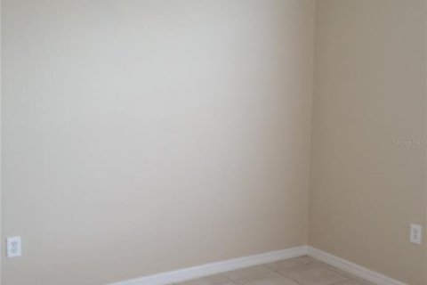 Casa en alquiler en Kissimmee, Florida, 4 dormitorios, 215.35 m2 № 1914729 - foto 7