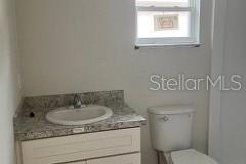 Commercial property in Lakeland, Florida 6 bedrooms, 110 sq.m. № 1851633 - photo 5