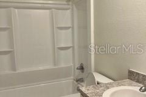 Commercial property in Lakeland, Florida 6 bedrooms, 110 sq.m. № 1851633 - photo 8