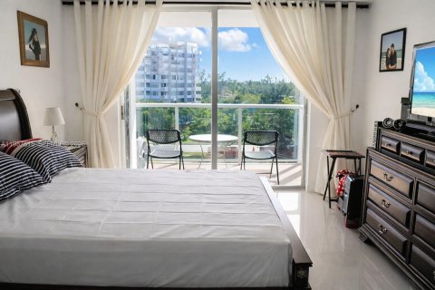 Купить кондоминиум в Майами, Флорида 1 спальня, 74.41м2, № 2048943 - фото 4