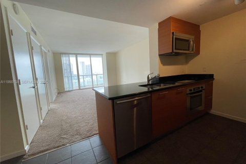 Купить кондоминиум в Майами, Флорида 1 спальня, 78.5м2, № 2052178 - фото 12