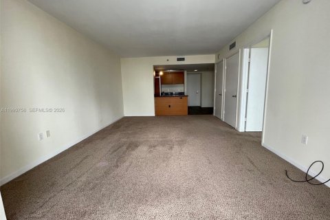 Купить кондоминиум в Майами, Флорида 1 спальня, 78.5м2, № 2052178 - фото 10