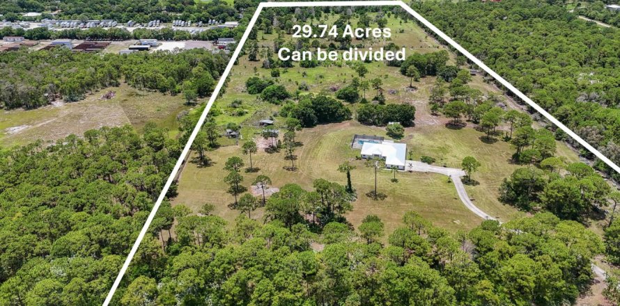 Immobilier commercial à St. Lucie, Floride № 2350928