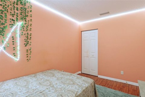 House in Bradenton, Florida 3 bedrooms, 117.43 sq.m. № 1603175 - photo 12