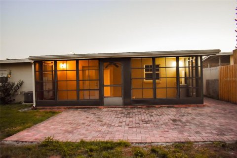 Casa en alquiler en Orlando, Florida, 3 dormitorios, 82.5 m2 № 1840063 - foto 5