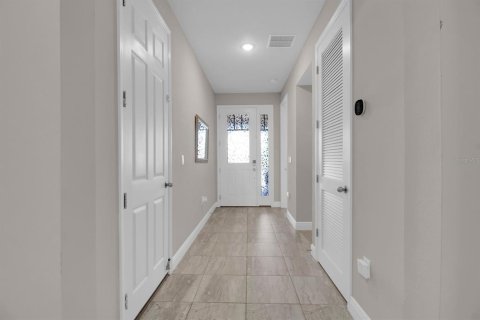 House in Kissimmee, Florida 4 bedrooms, 256.87 sq.m. № 1656917 - photo 5