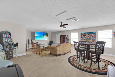 House in Kissimmee, Florida 4 bedrooms, 256.87 sq.m. № 1656917 - photo 29