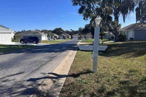 House in Ocala, Florida 2 bedrooms, 109.35 sq.m. № 2150224 - photo 5