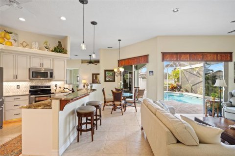 Villa ou maison à vendre à Rotonda, Floride: 3 chambres, 198.07 m2 № 1651673 - photo 23