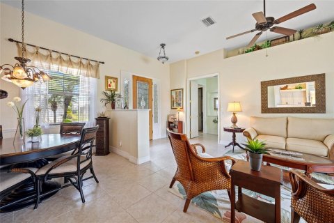 Villa ou maison à vendre à Rotonda, Floride: 3 chambres, 198.07 m2 № 1651673 - photo 9