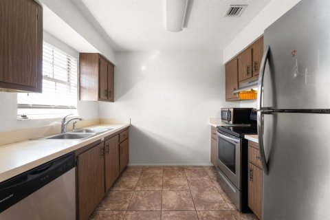 Copropriété à vendre à Largo, Floride: 2 chambres, 121.33 m2 № 1670099 - photo 10
