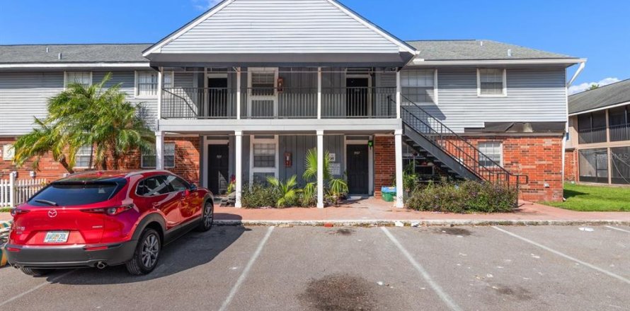Condo à Largo, Floride, 2 chambres  № 1670099