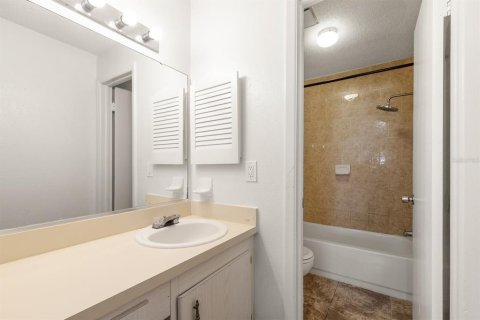 Copropriété à vendre à Largo, Floride: 2 chambres, 121.33 m2 № 1670099 - photo 23