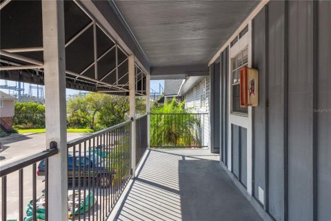 Copropriété à vendre à Largo, Floride: 2 chambres, 121.33 m2 № 1670099 - photo 4