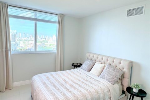 Copropriété à vendre à Miami, Floride: 2 chambres, 100.98 m2 № 1957534 - photo 18
