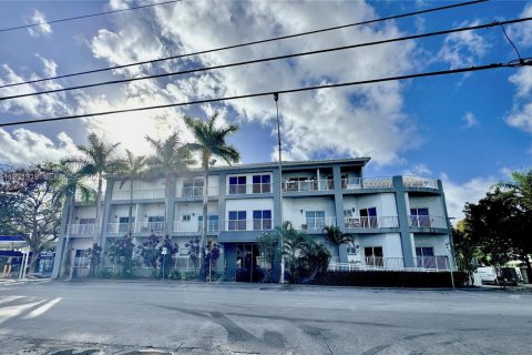 Condominio en venta en Miami, Florida, 1 dormitorio, 45.62 m2 № 1993436 - foto 1
