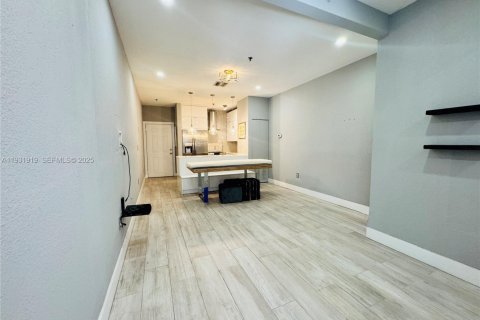Condominio en venta en Miami, Florida, 1 dormitorio, 45.62 m2 № 1993436 - foto 6