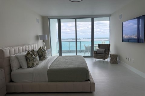 Copropriété à louer à Miami, Floride: 3 chambres, 197.88 m2 № 1965287 - photo 13
