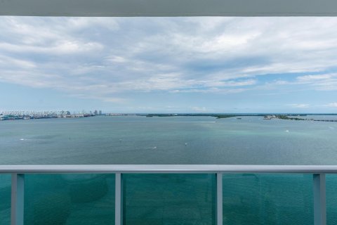 Copropriété à louer à Miami, Floride: 3 chambres, 197.88 m2 № 1965287 - photo 11