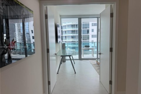 Copropriété à louer à Miami, Floride: 3 chambres, 197.88 m2 № 1965287 - photo 23