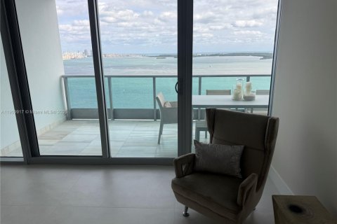 Copropriété à louer à Miami, Floride: 3 chambres, 197.88 m2 № 1965287 - photo 1