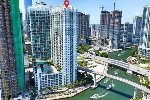 Condo in Miami, Florida, 1 bedroom № 2218874