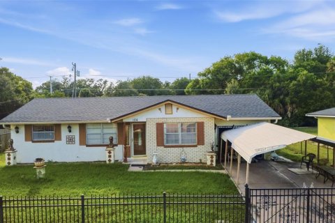 Casa en Sanford, Florida 3 dormitorios, 175.96 m2 № 2380955