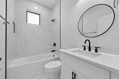 Villa ou maison à vendre à North Port, Floride: 3 chambres, 139.35 m2 № 2150824 - photo 25