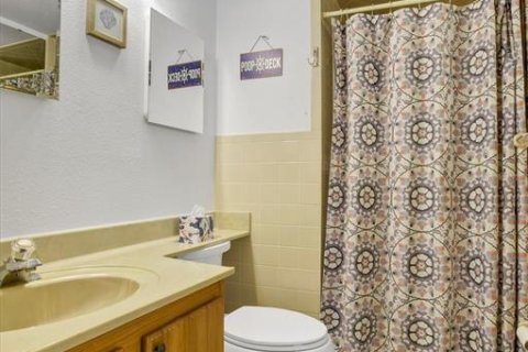 Condo in Lake Wales, Florida, 2 bedrooms  № 2388325 - photo 18
