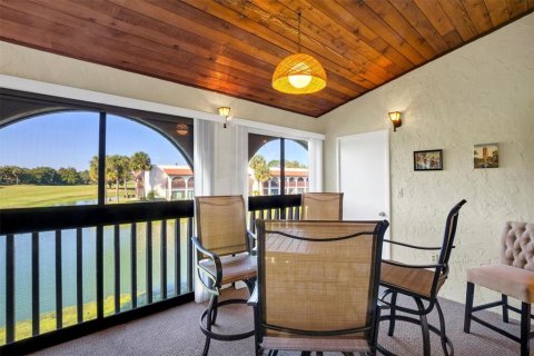 Condo in Lake Wales, Florida, 2 bedrooms  № 2388325 - photo 12
