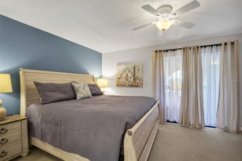 Condo in Lake Wales, Florida, 2 bedrooms  № 2388325 - photo 22
